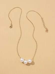 قلادة بديكور لؤلؤ صناعي