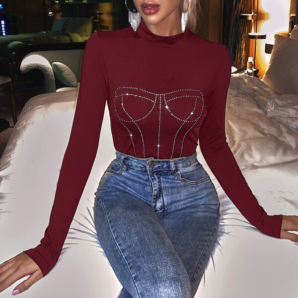 

Rhinestone Mock Neck Slim Fit Tee, Burgundy