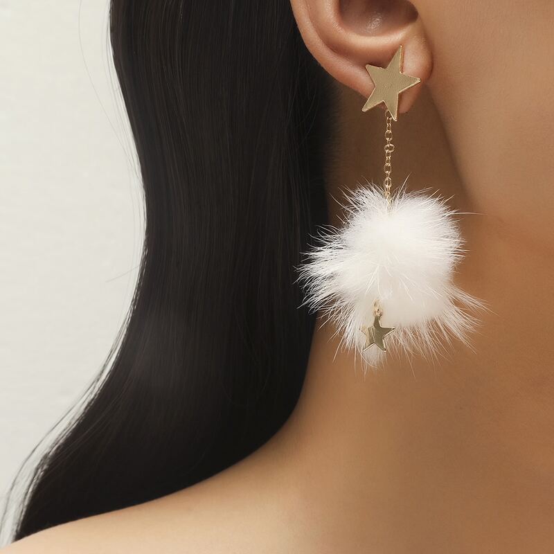 

Chain Linked Pom Pom Drop Earrings, White