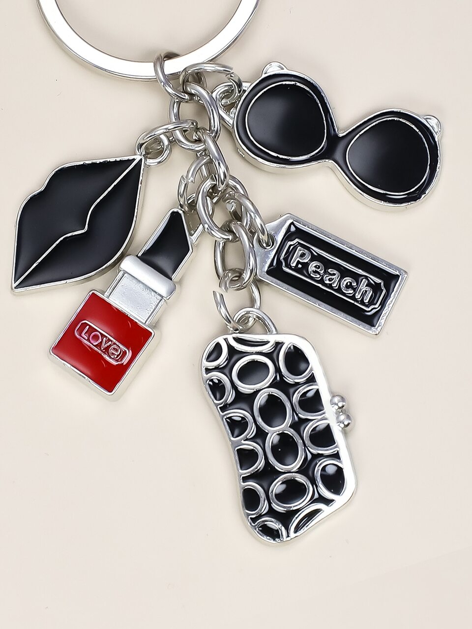 Alloy Lipstick Shaped Keychain, Elegant Gift For Valentine's Day, Mother's Day, Women's Day, Bag Charm Gifts For Mother, Father, Graduation, And Teacher