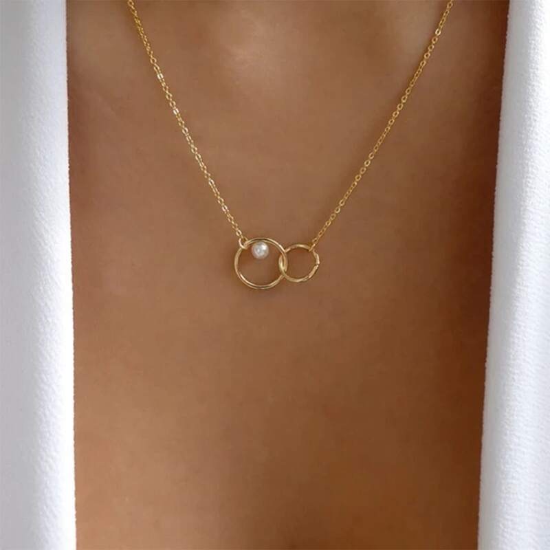 

Ring Linked Pendant Necklace, Gold