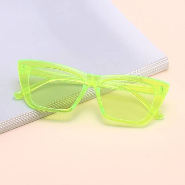 

Cat Eye Sunglasses