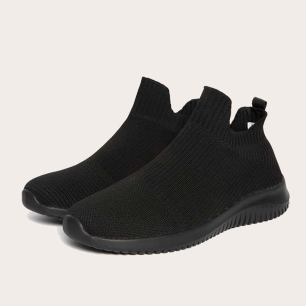 

Men Low Top Knit Sneakers, Black