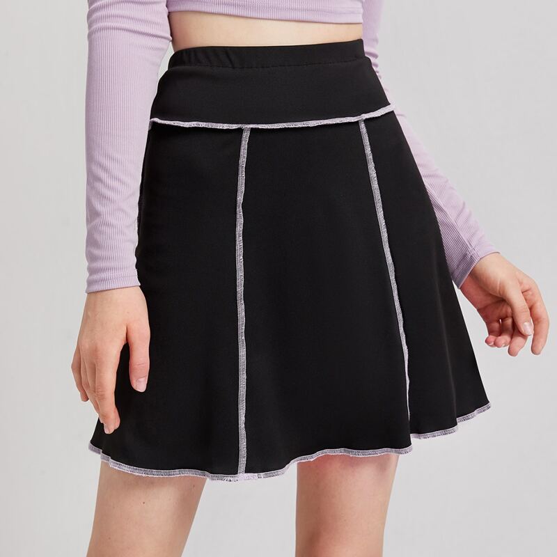 

Contrast Stitching Flared Skirt, Black
