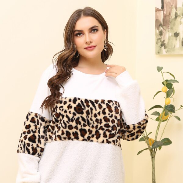 

Plus Cheetah Panel Teddy Sweatshirt, Multicolor