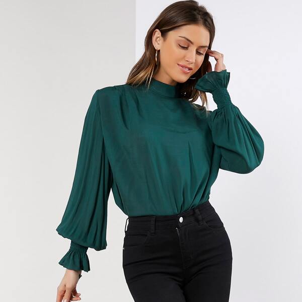 

Shirred Ruffle Cuff Solid Top, Dark green
