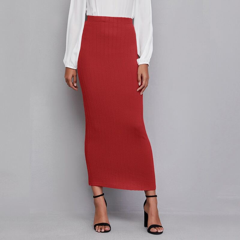 

Textured Solid Skirt, Burgundy