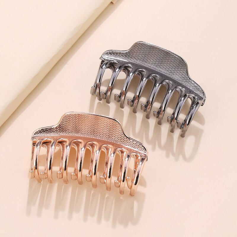 

2pcs Metallic Hair Claw, Multicolor