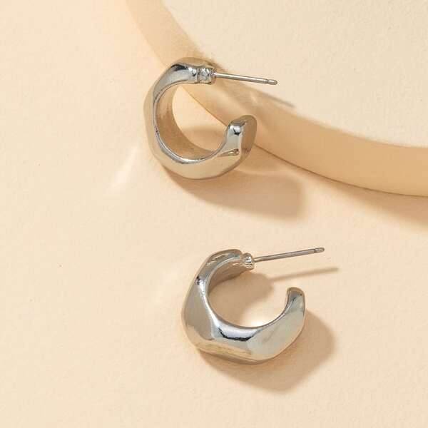 

Minimalist Hoop Earrings, Silver