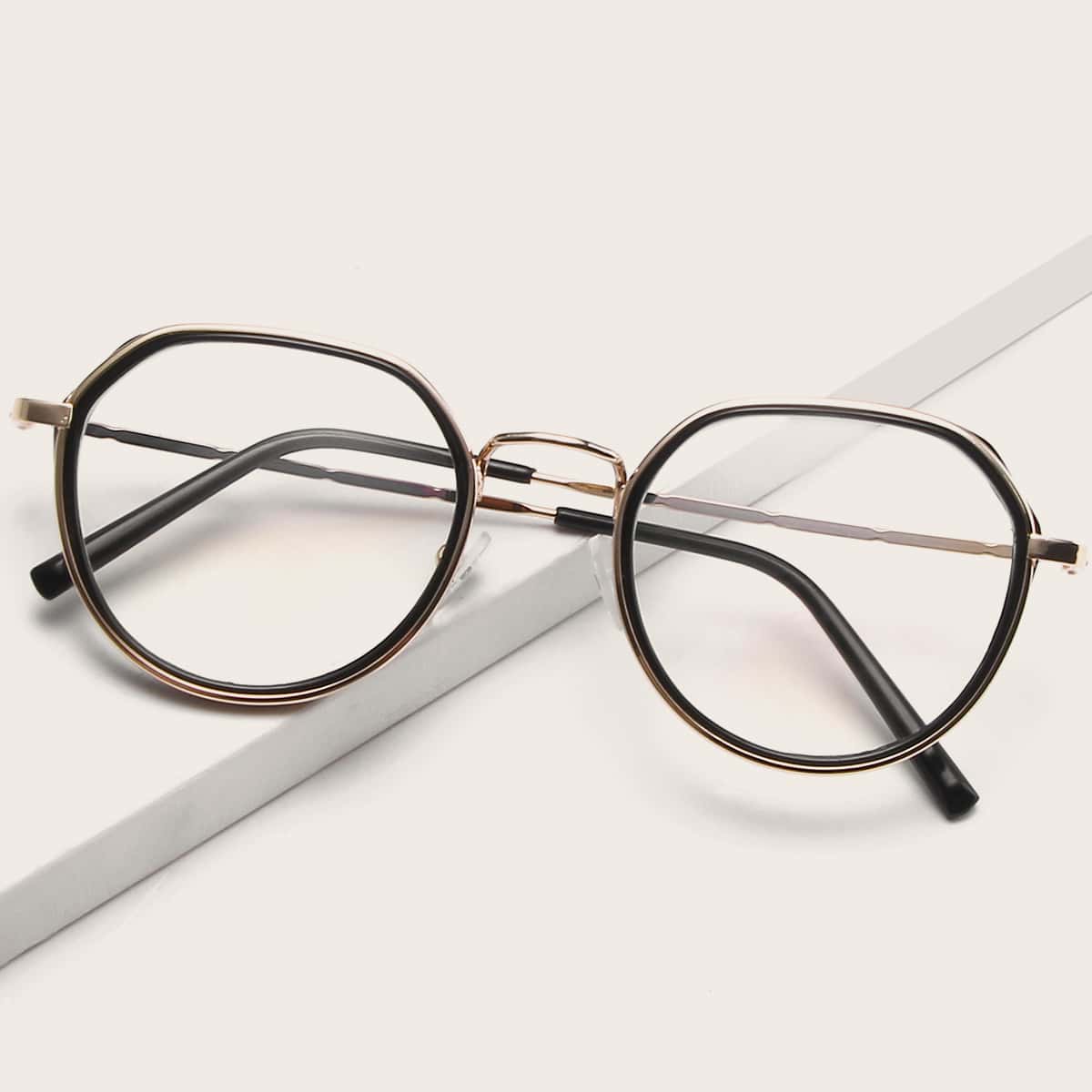 

Anti-blue Light Eyeglasses With Case