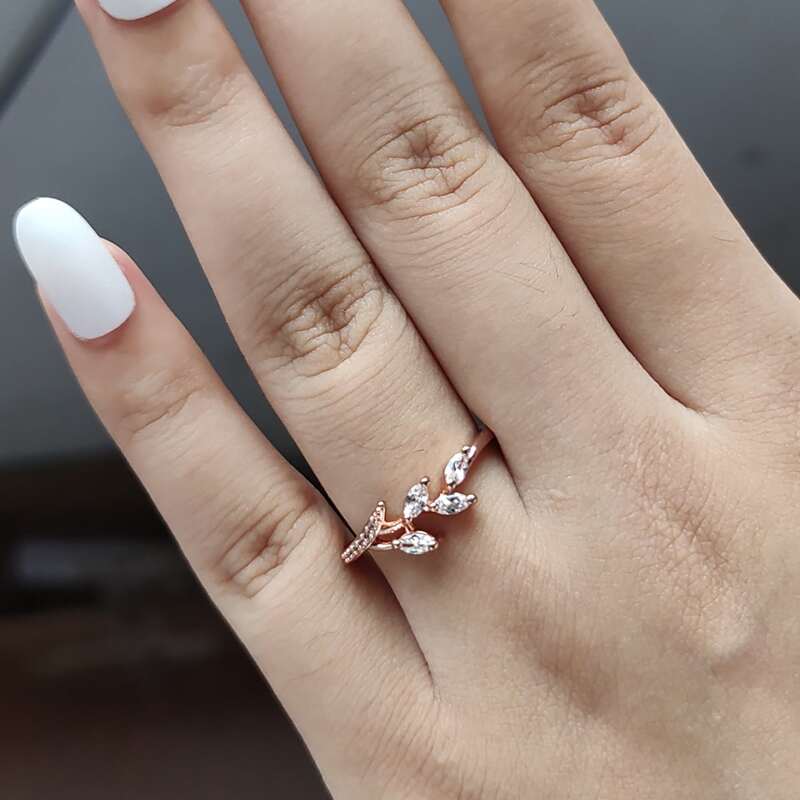 

1pc Rhinestone Leaf Ring, Gold