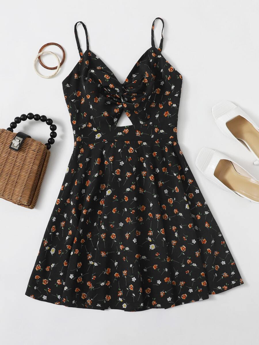 SHEIN VCAY 滿版花卉圖案扭結胸吊帶洋裝 - 彩色 - 查看 1