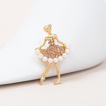 人偶設計的假珍珠裝飾胸針
