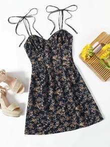 Soleia 結飾帶抽褶胸小碎花洋裝 - 彩色 - 查看 1