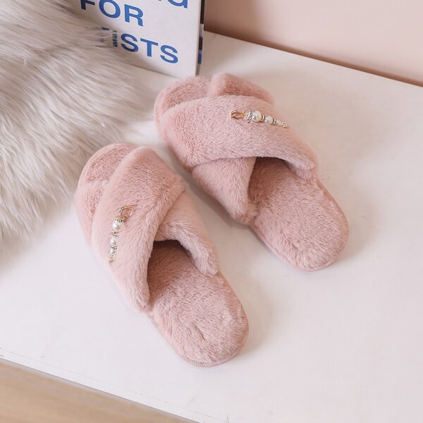 

Faux Pearl Decor Fluffy Bedroom Slippers, Pink