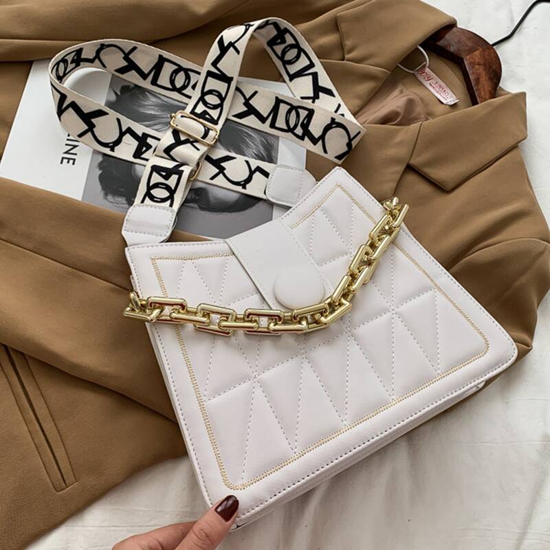 

Guitar Strap Quilted Bag, White