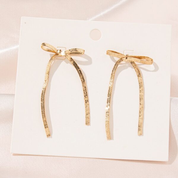 

Bow Design Earrings, Gold