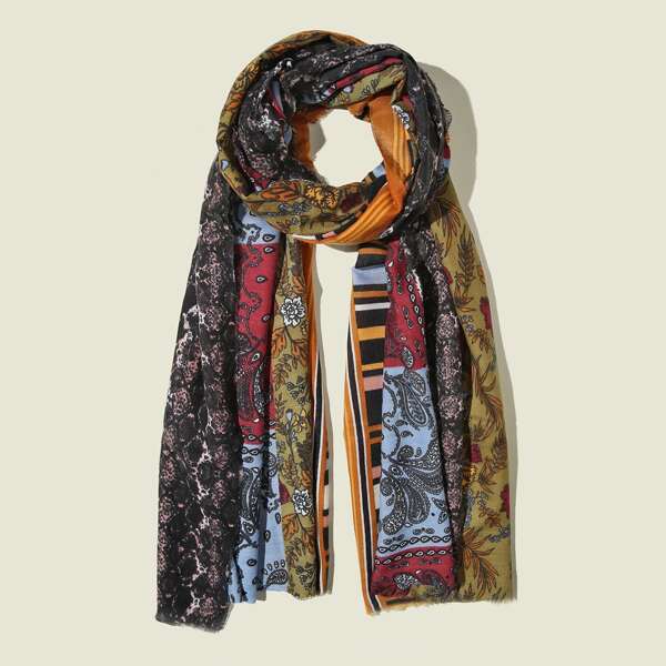 

Flower & Leaf Pattern Scarf, Multicolor