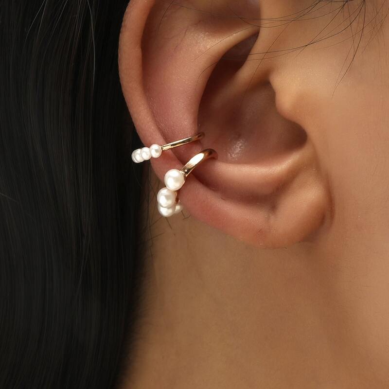 

2pcs Faux Pearl Ear Cuff, White