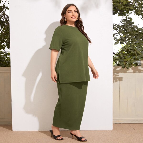 

Plus Solid Top & Split Hem Skirt Set, Army green