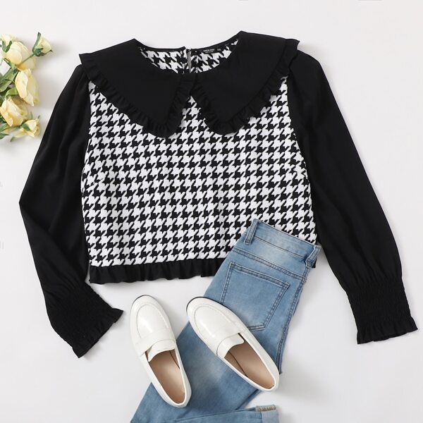 

Plus Houndstooth Print Ruffle Hem Statement Collar Blouse, Black and white