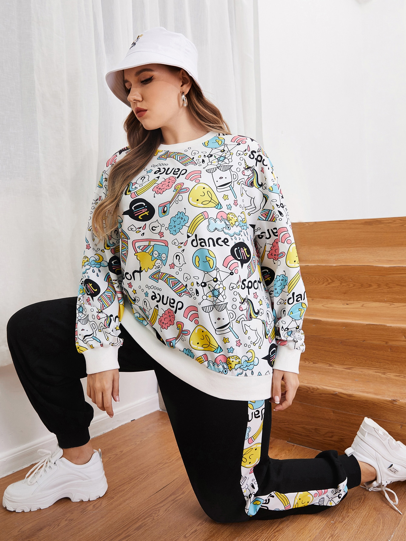 Plus Cartoon Graphic Pullover and Joggers Set thumbnail