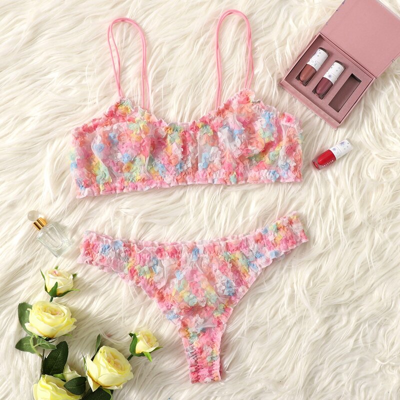

Applique Lettuce Trim Lingerie Set, Multicolor