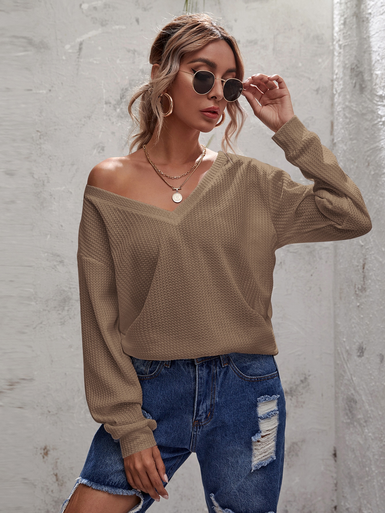 V-neck Drop Shoulder Tee thumbnail