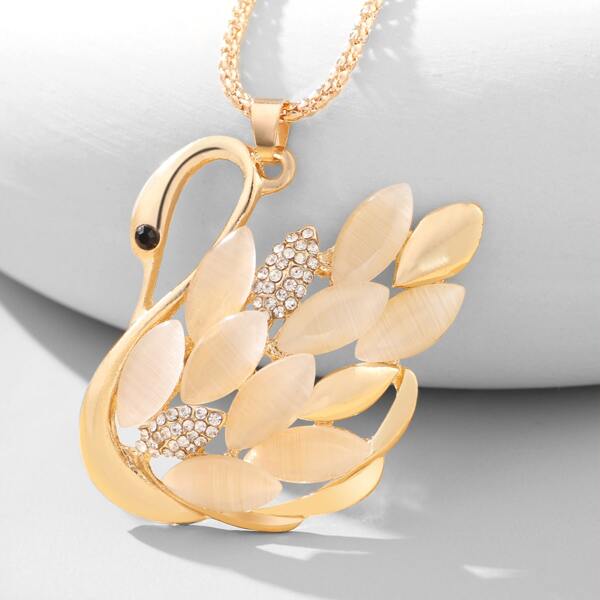 

Rhinestone Decor Swan Charm Necklace, Gold