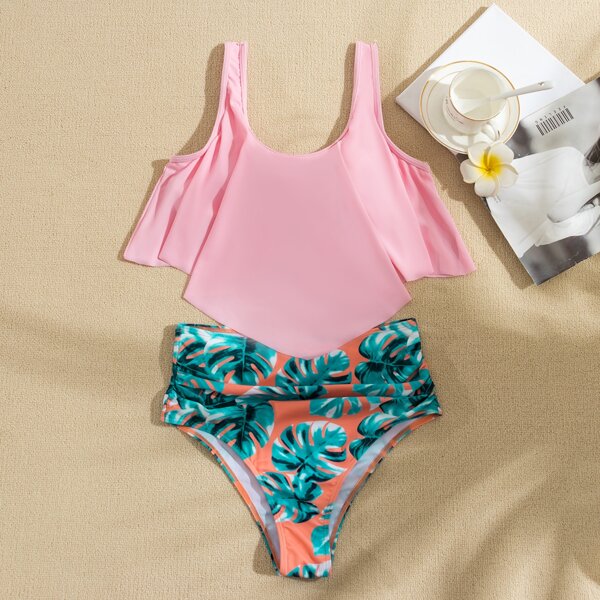 

Tropical Hanky Hem Ruched Bikini Swimsuit, Multicolor
