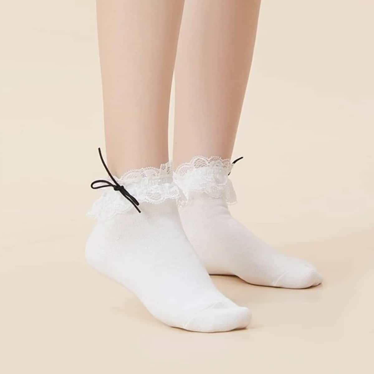 

1pair Lace Trim Socks, White