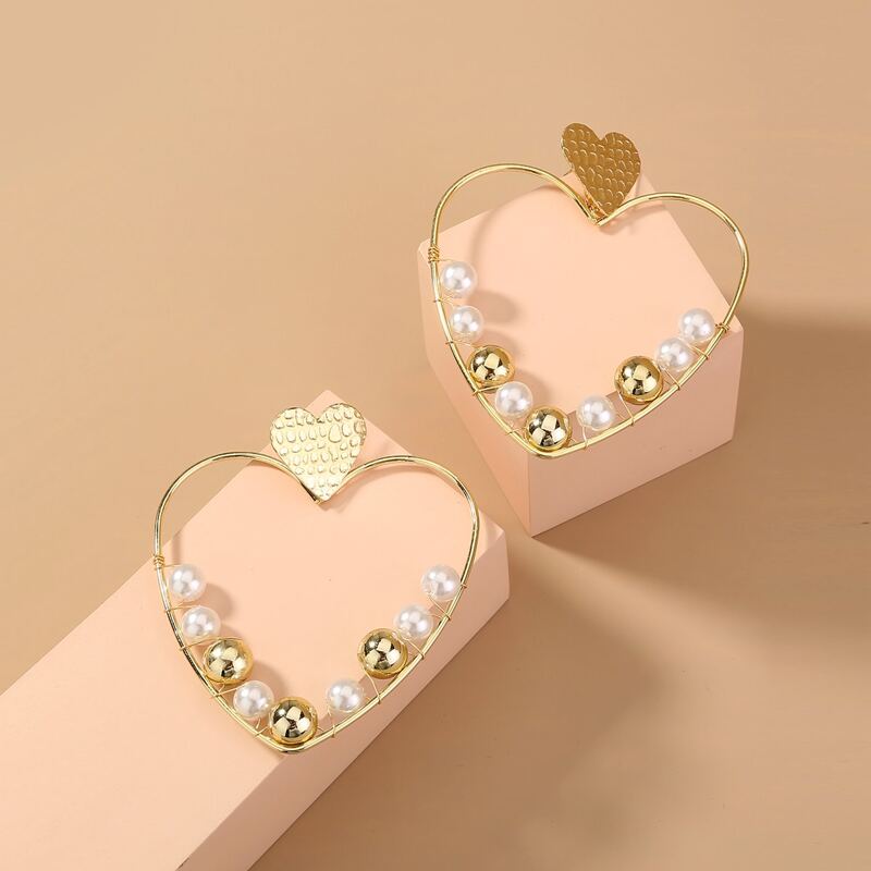 

Faux Pearl Decor Heart Drop Earrings, Multicolor