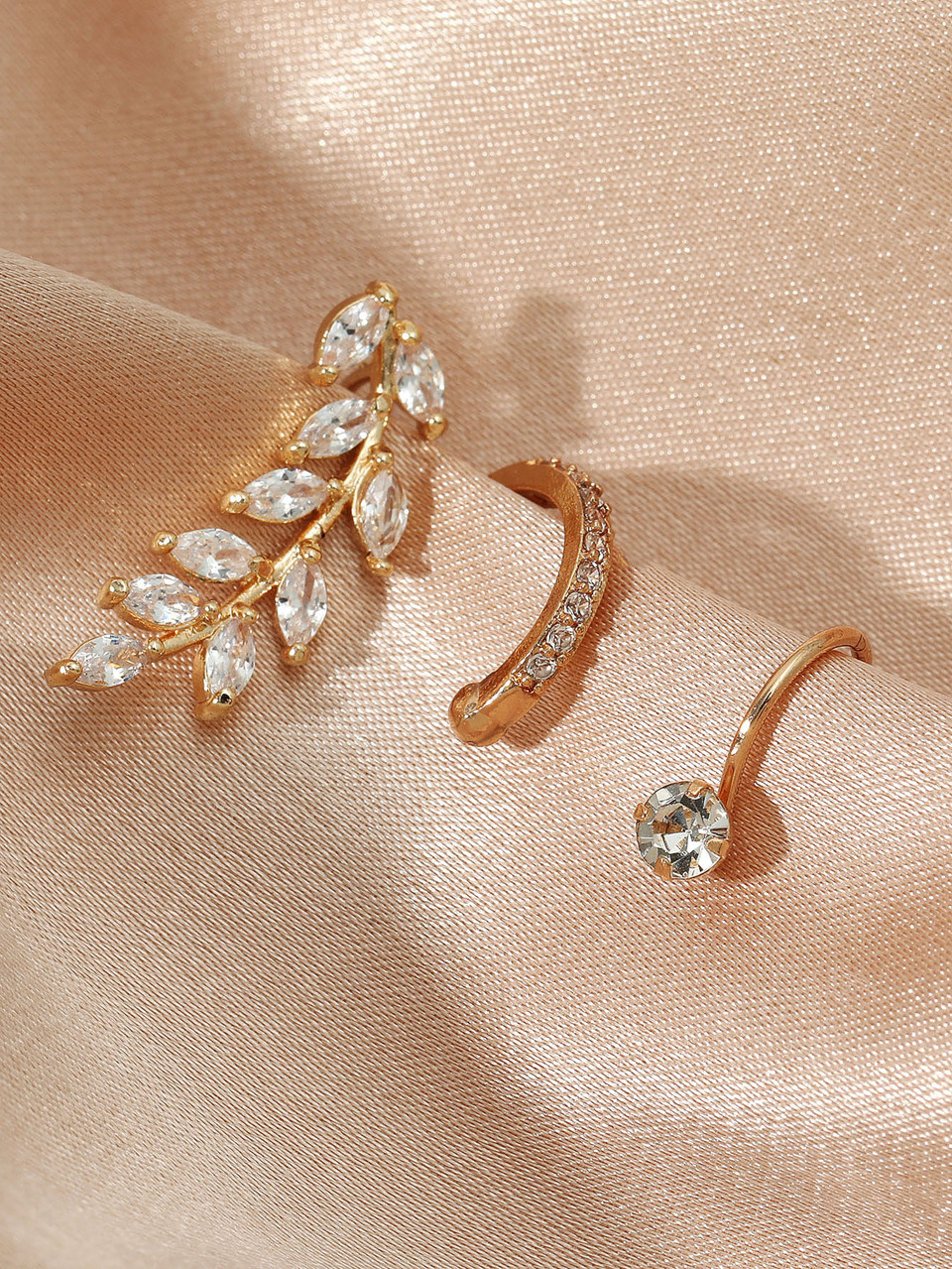 3pcs New Arrival Fashionable Simple Design Micro Inlaid Rhinestone & Cubic Zirconia Leaf-shaped Clip Earrings For Women, Perfect For Party, Banquet And Daily Wearing