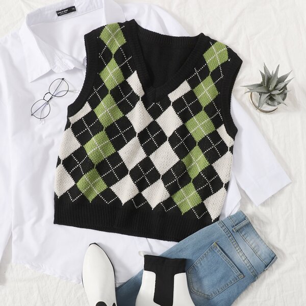 

V Neck Argyle Sweater Vest, Multicolor