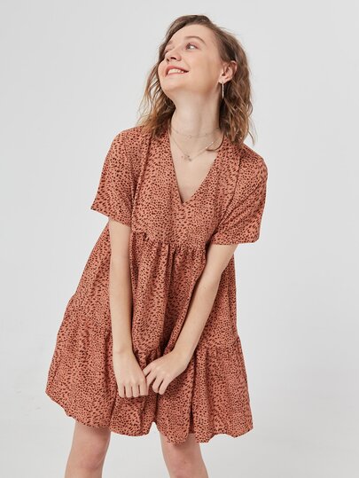 فستان بيبيدول بطباعة متكررة