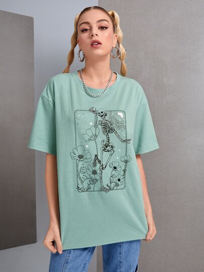 Skull & Flower Graphic Oversized Tee