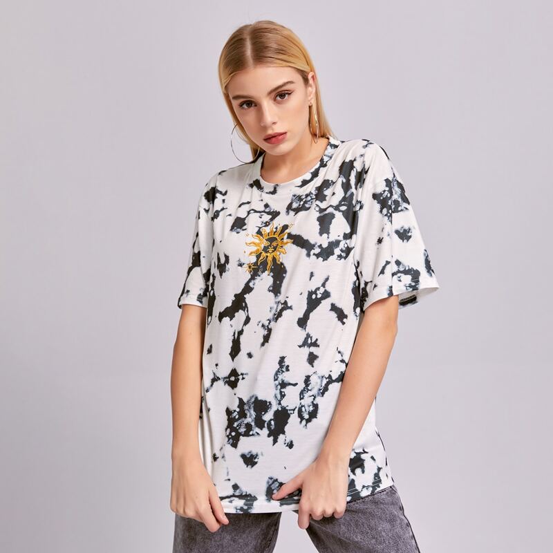 

Sun Embroidery Marble Pattern Tee, Black and white
