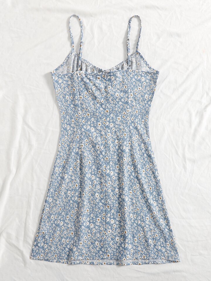 Is That The New Tie Front Ditsy Floral Print Dress ??| ROMWE