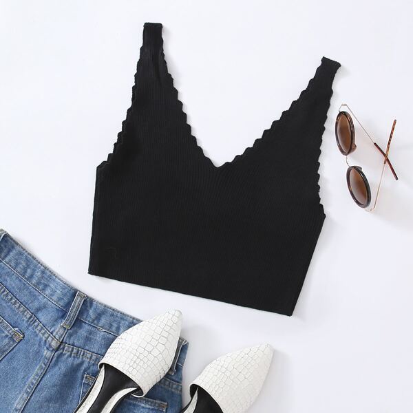 

Scallop Trim Knit Top, Black