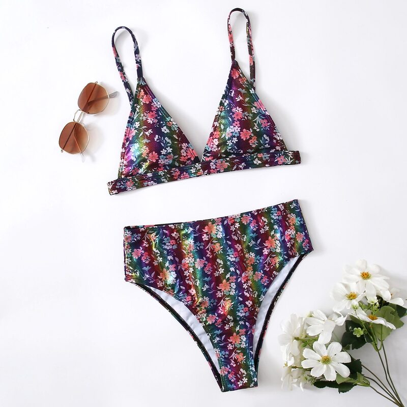 

Ditsy Floral Triangle Bikini Swimsuit, Multicolor