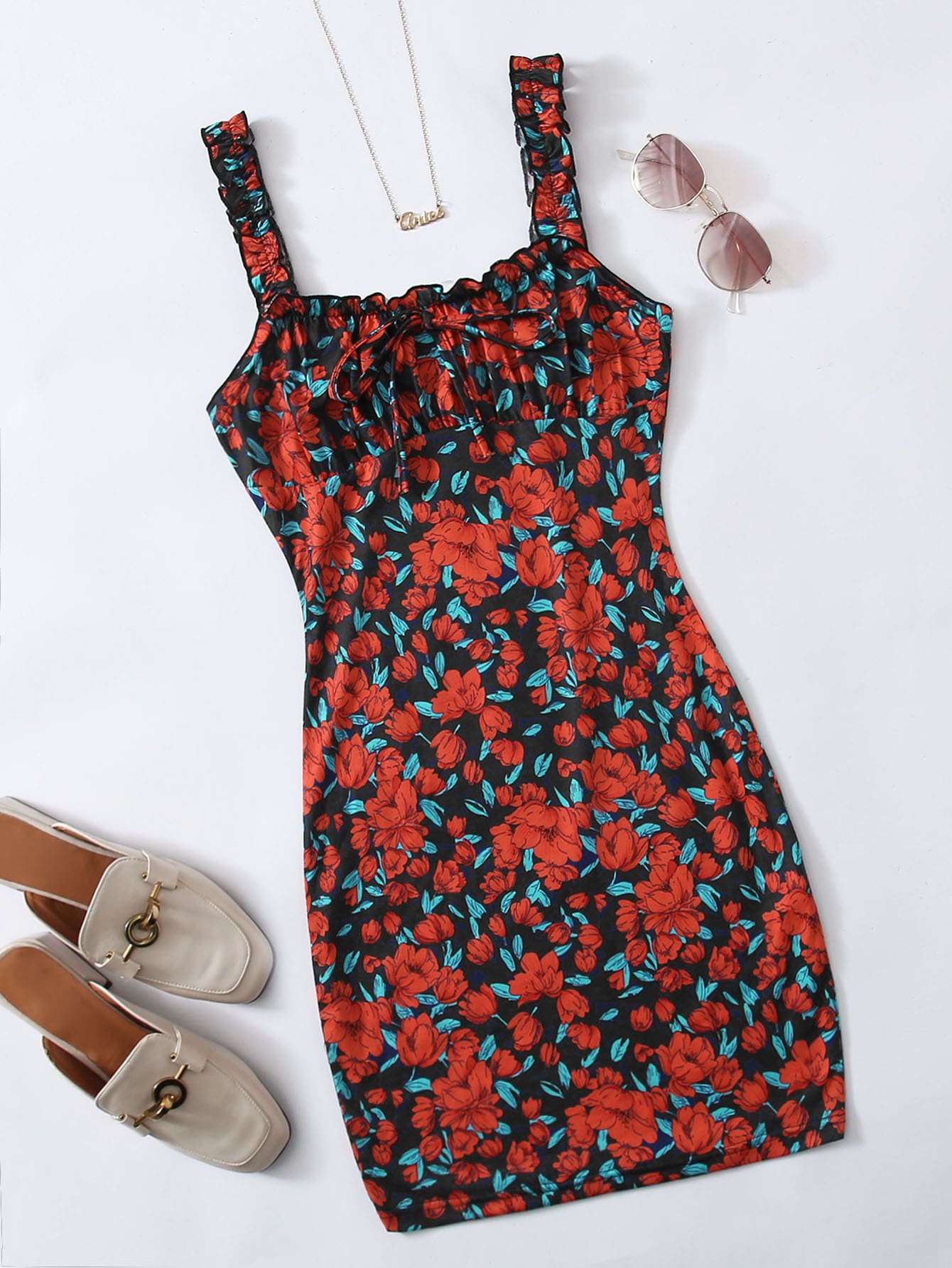 Tie Front Ruched Bust Floral Dress thumbnail