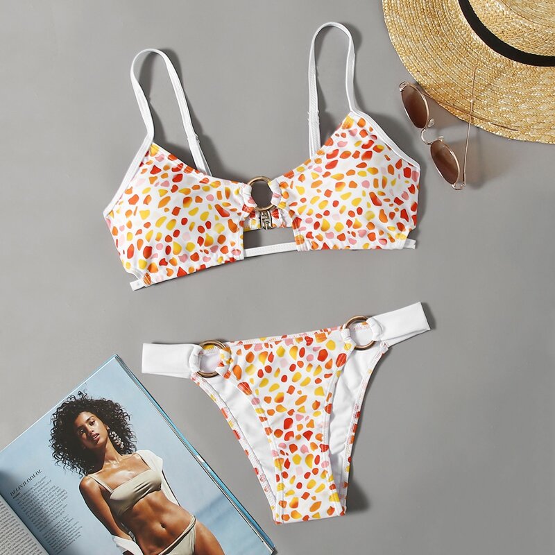 

Allover Print O-ring Linked Bikini Swimsuit, Multicolor