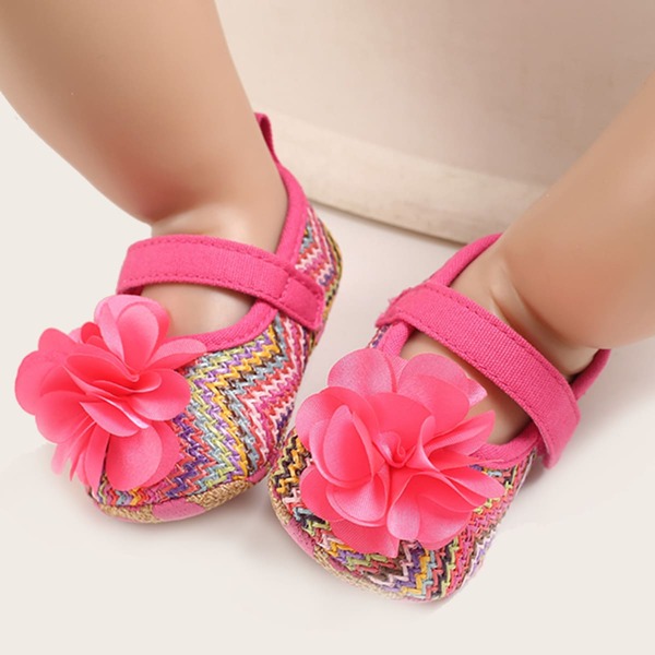 

Baby Girl Floral Decor Chevron Velcro Strap Flats, Rose red