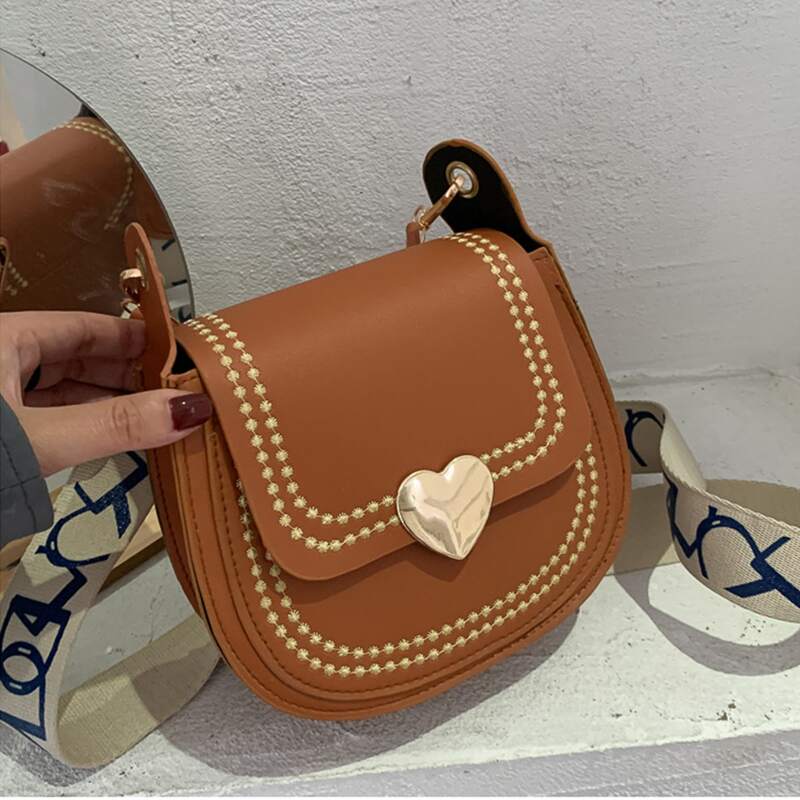 

Embroidery Trim Saddle bag, Brown