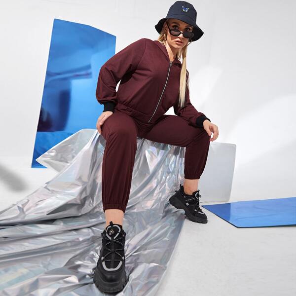 

Plus Solid Hooded Jacket With Sweatpants, Maroon