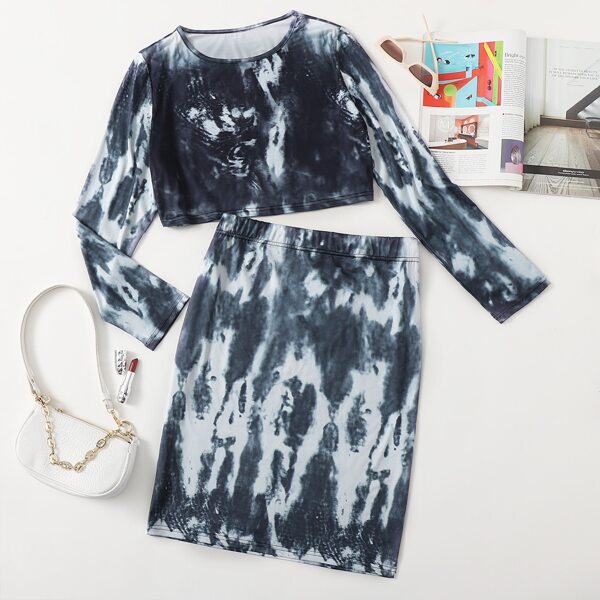 

Plus Tie Dye Crop Tee & Skirt, Multicolor