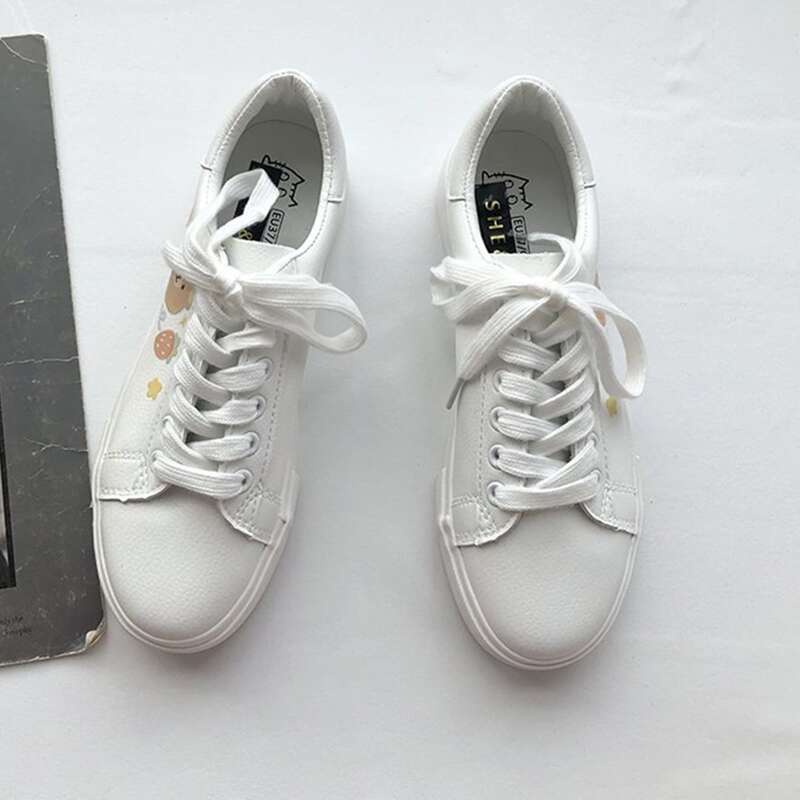 

Cartoon Bear Lace-up Sneakers, White