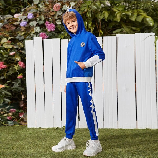 

Boys Patched Detail Triangle Trim Hoodie & Sweatpants Set, Blue