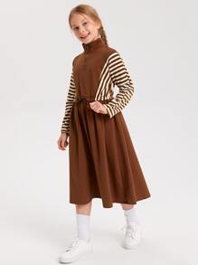 SHEIN فستان مخطط وبرباط خصر للبنات