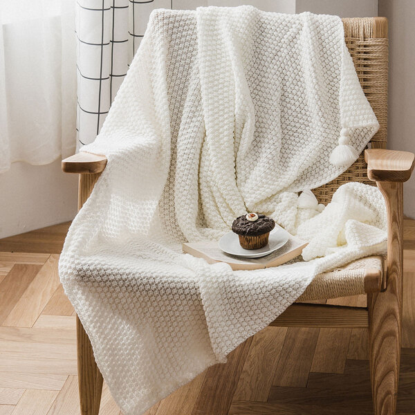 

Tassel Detail Blanket, White